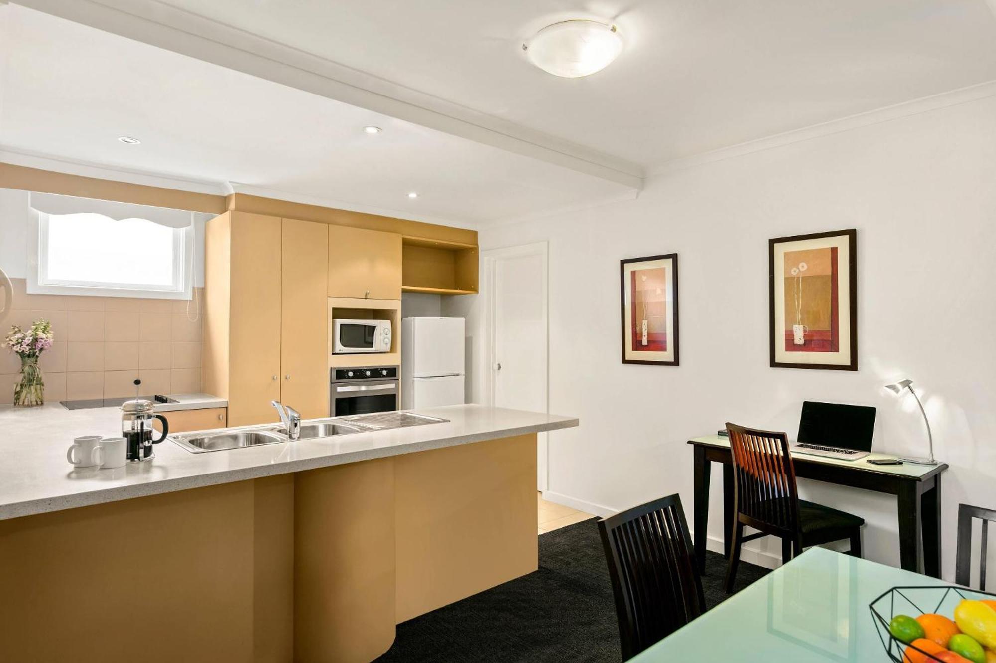Comfort Apartments Royal Gardens — Photos 1