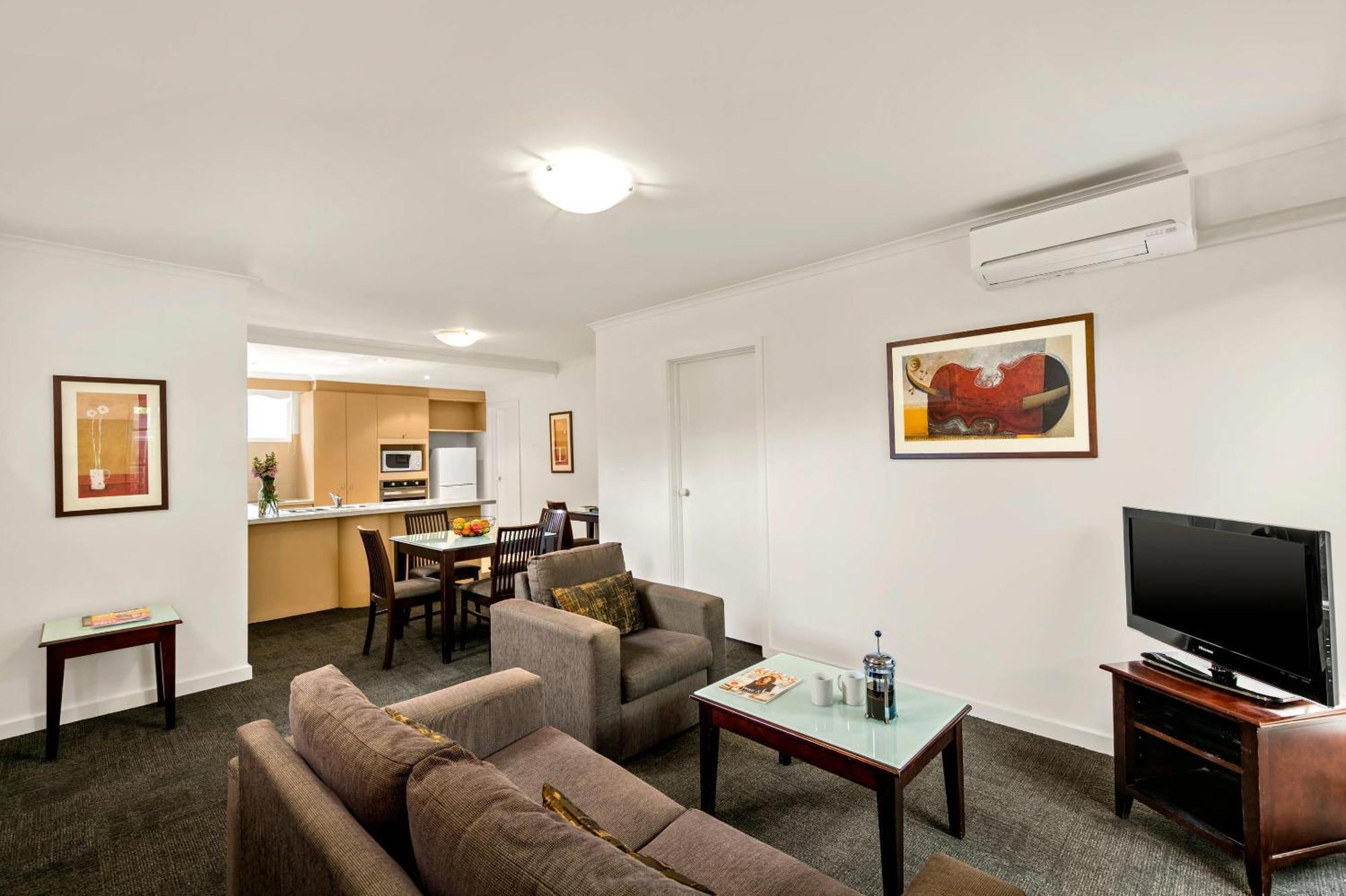 Comfort Apartments Royal Gardens — Photos 2